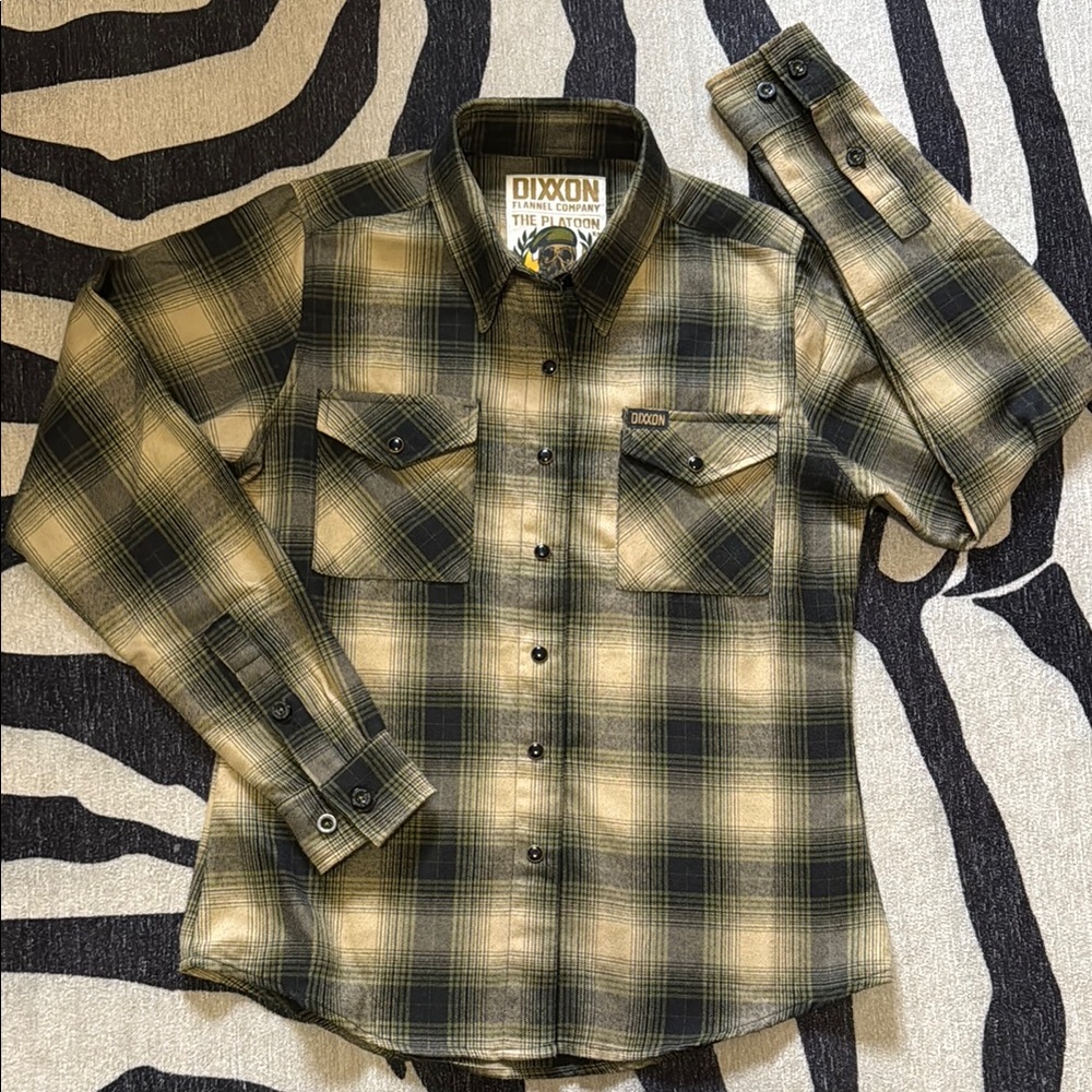 Dixxon Flannel Women’s The Platoon  Plaid Snap Shirt - Pre Pleat!!